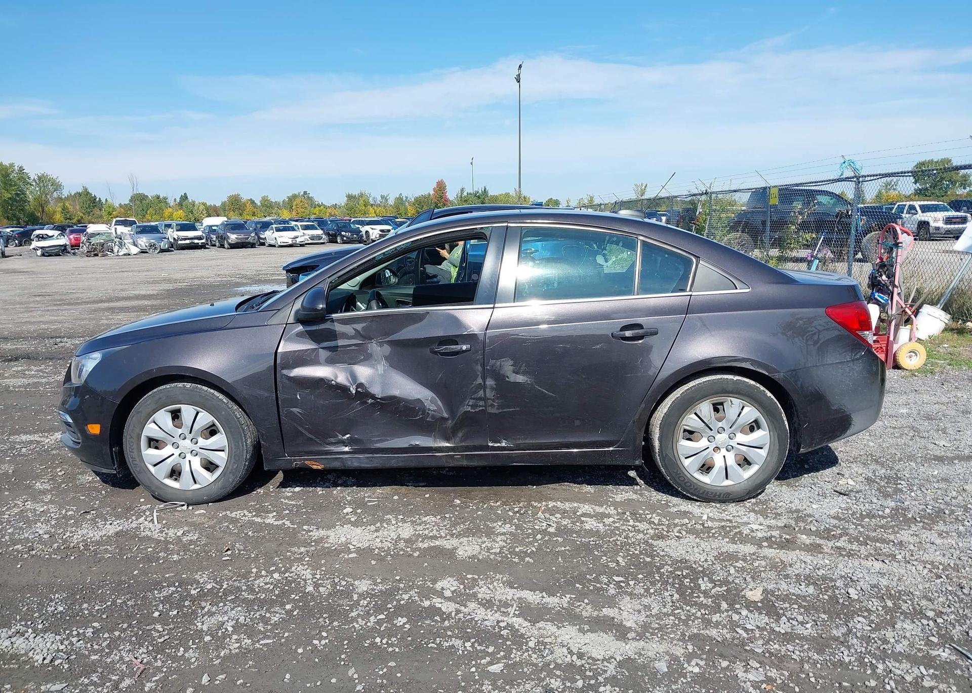 2015 CHEVROLET CRUZE 1LT