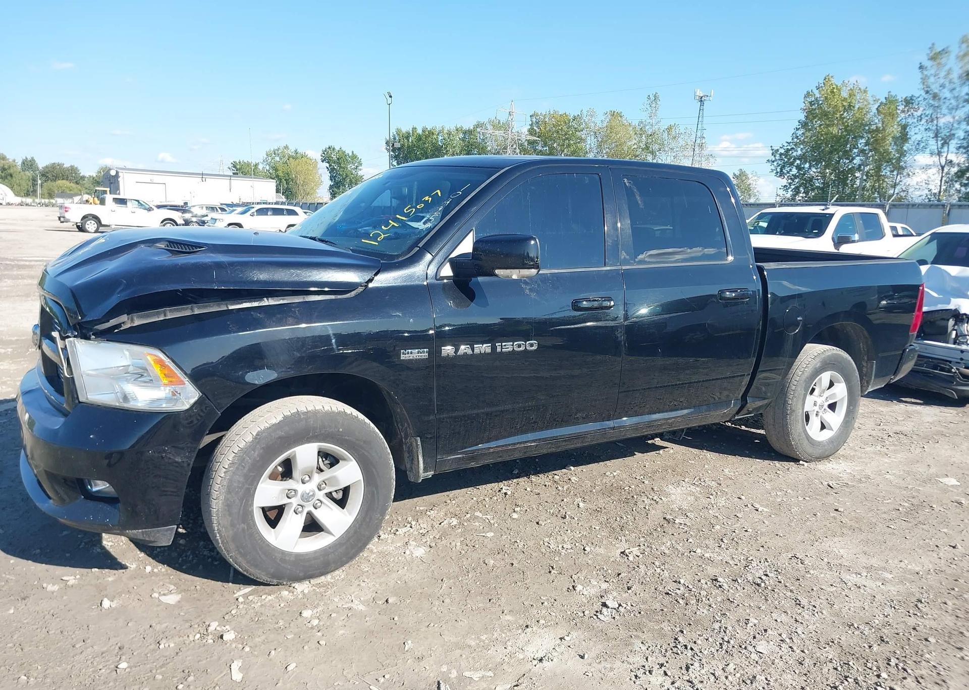 2012 RAM 1500 SPORT