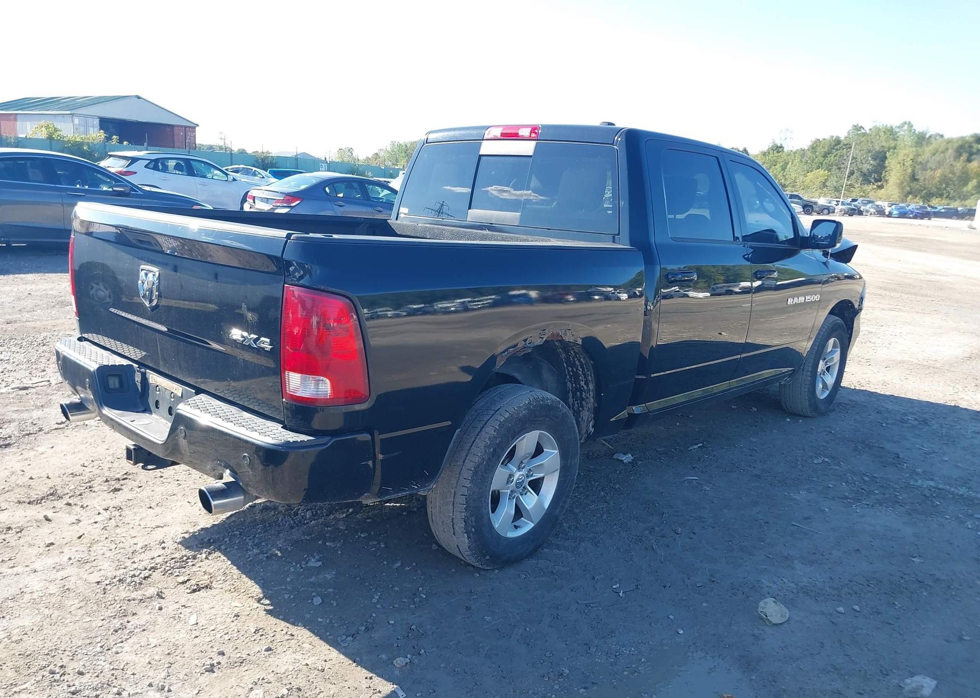 2012 RAM 1500 SPORT