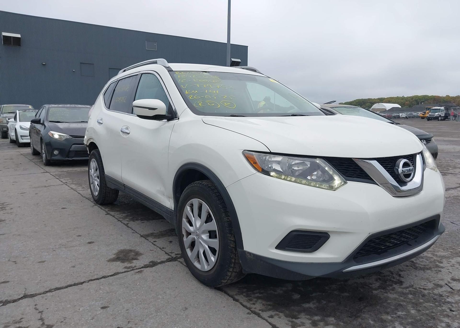 2016 NISSAN ROGUE S
