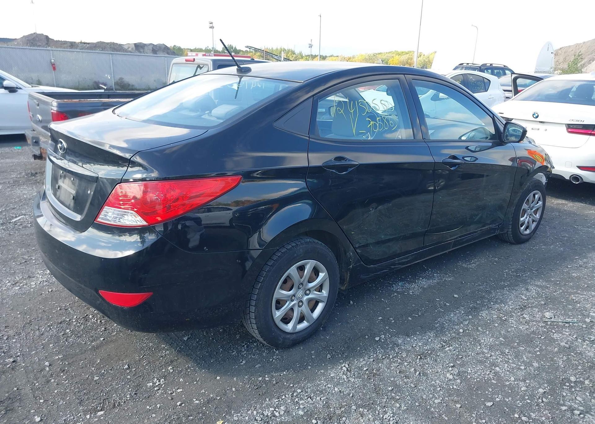 2014 HYUNDAI ACCENT