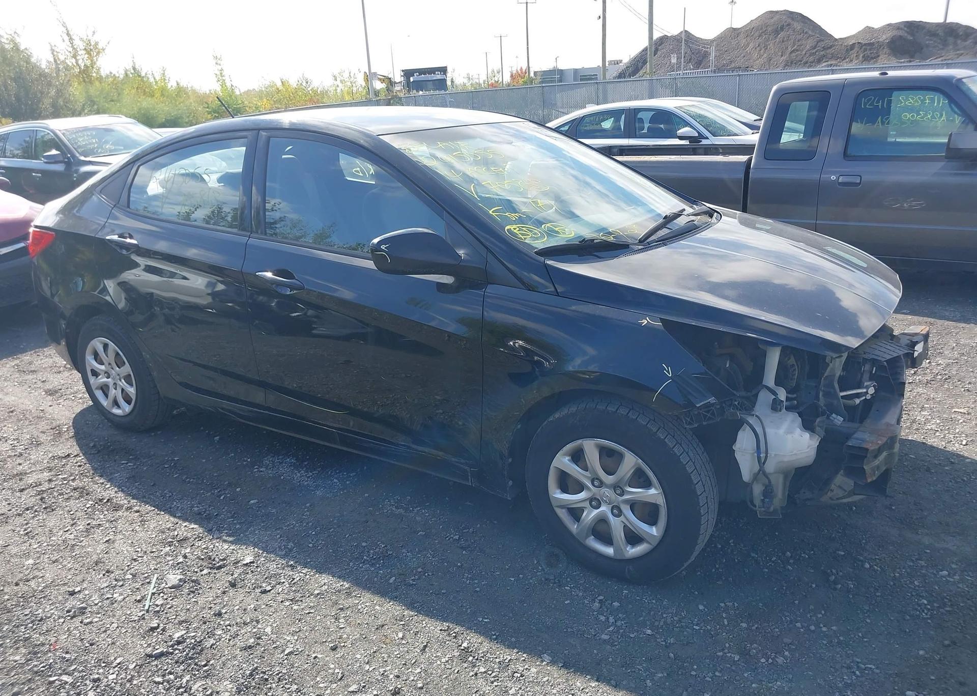 2014 HYUNDAI ACCENT