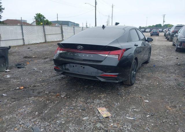 2022 HYUNDAI ELANTRA PREFERRED IVT WITH SUN AND TECH PACKAGE