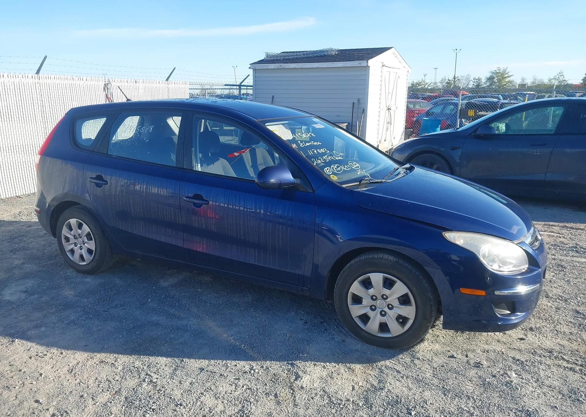 2011 HYUNDAI ELANTRA TOURING GL