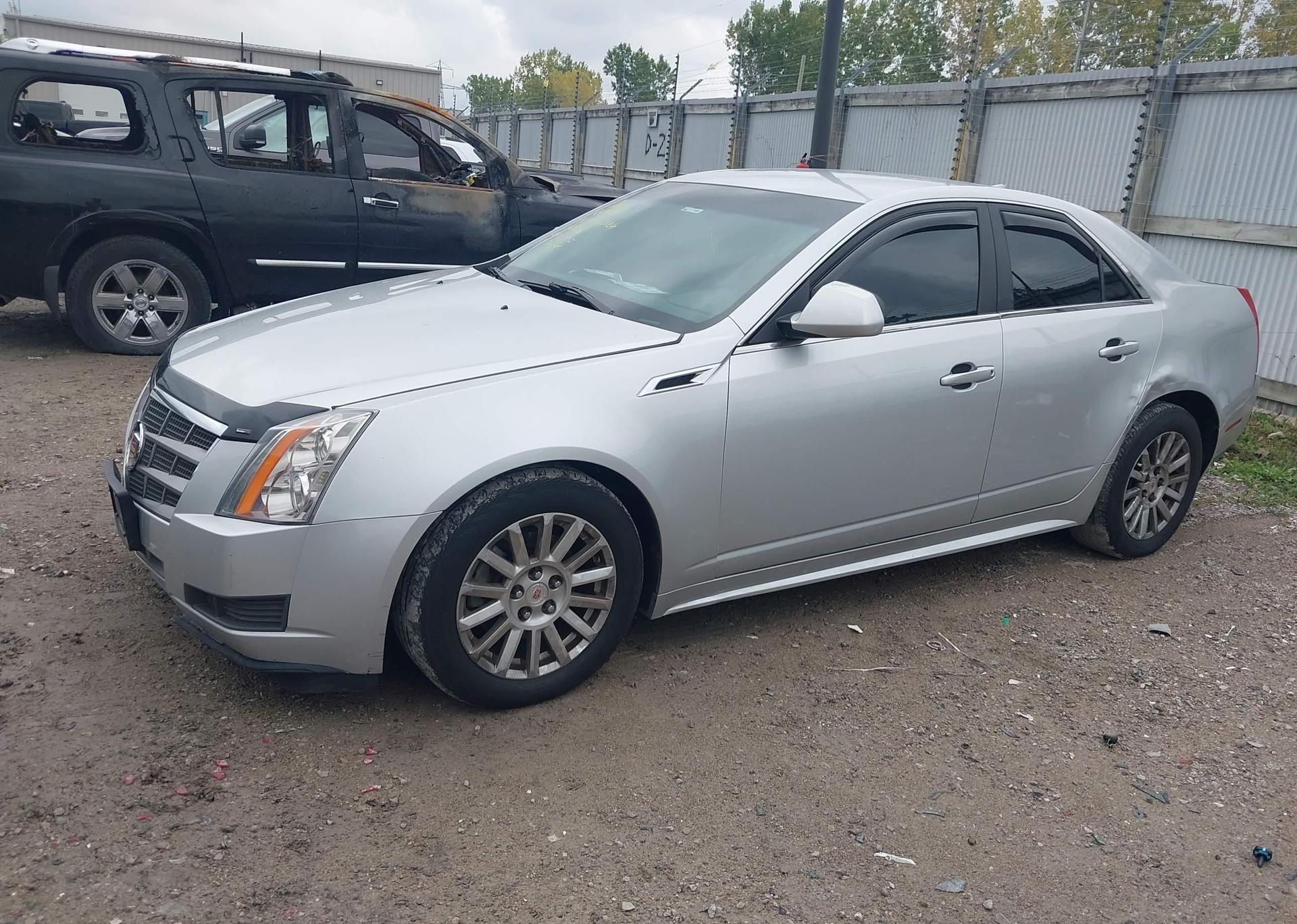 2011 CADILLAC CTS LUXURY