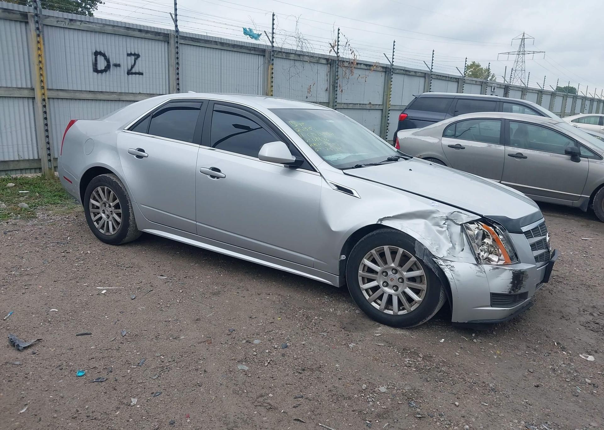 2011 CADILLAC CTS LUXURY