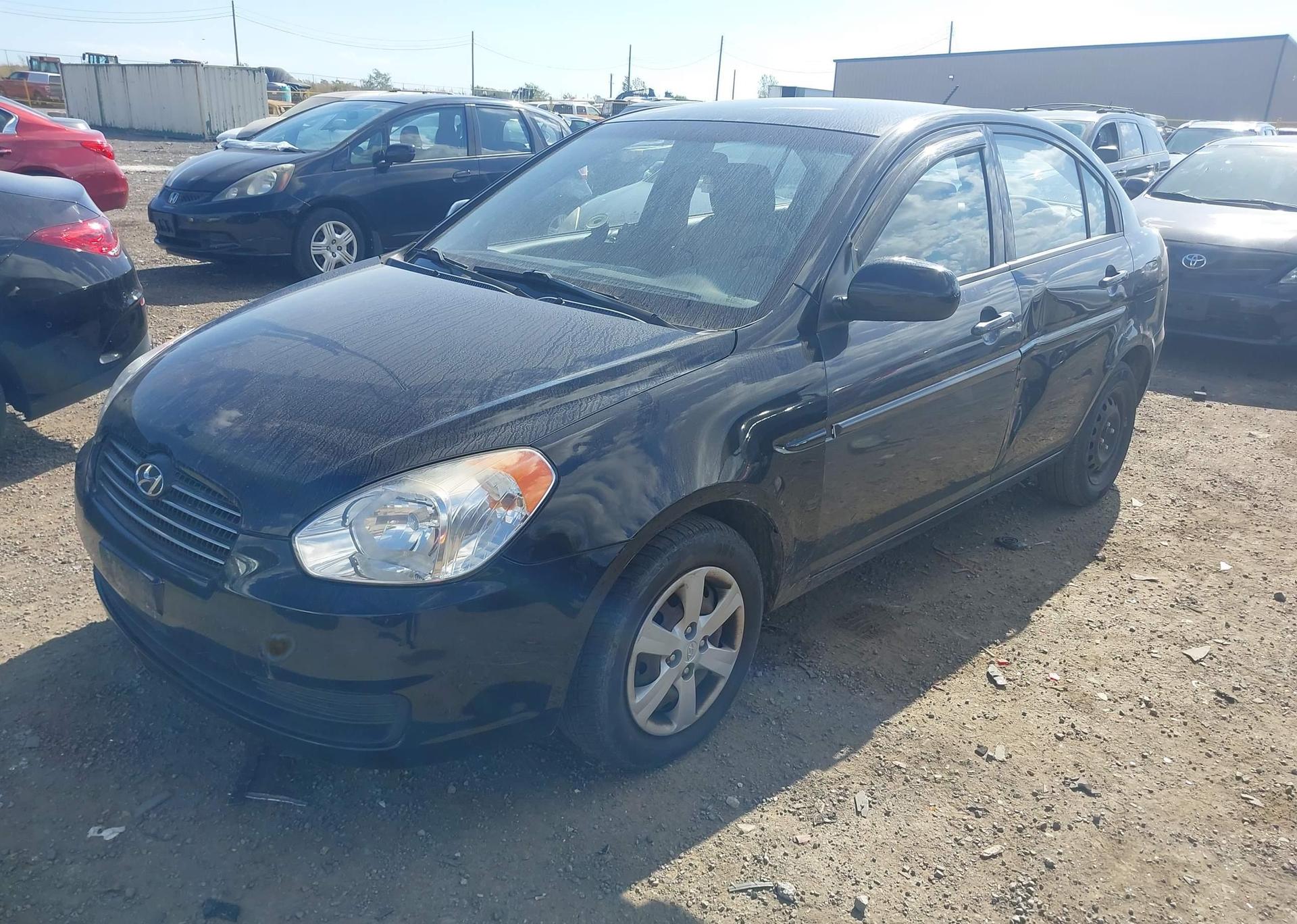2010 HYUNDAI ACCENT GL