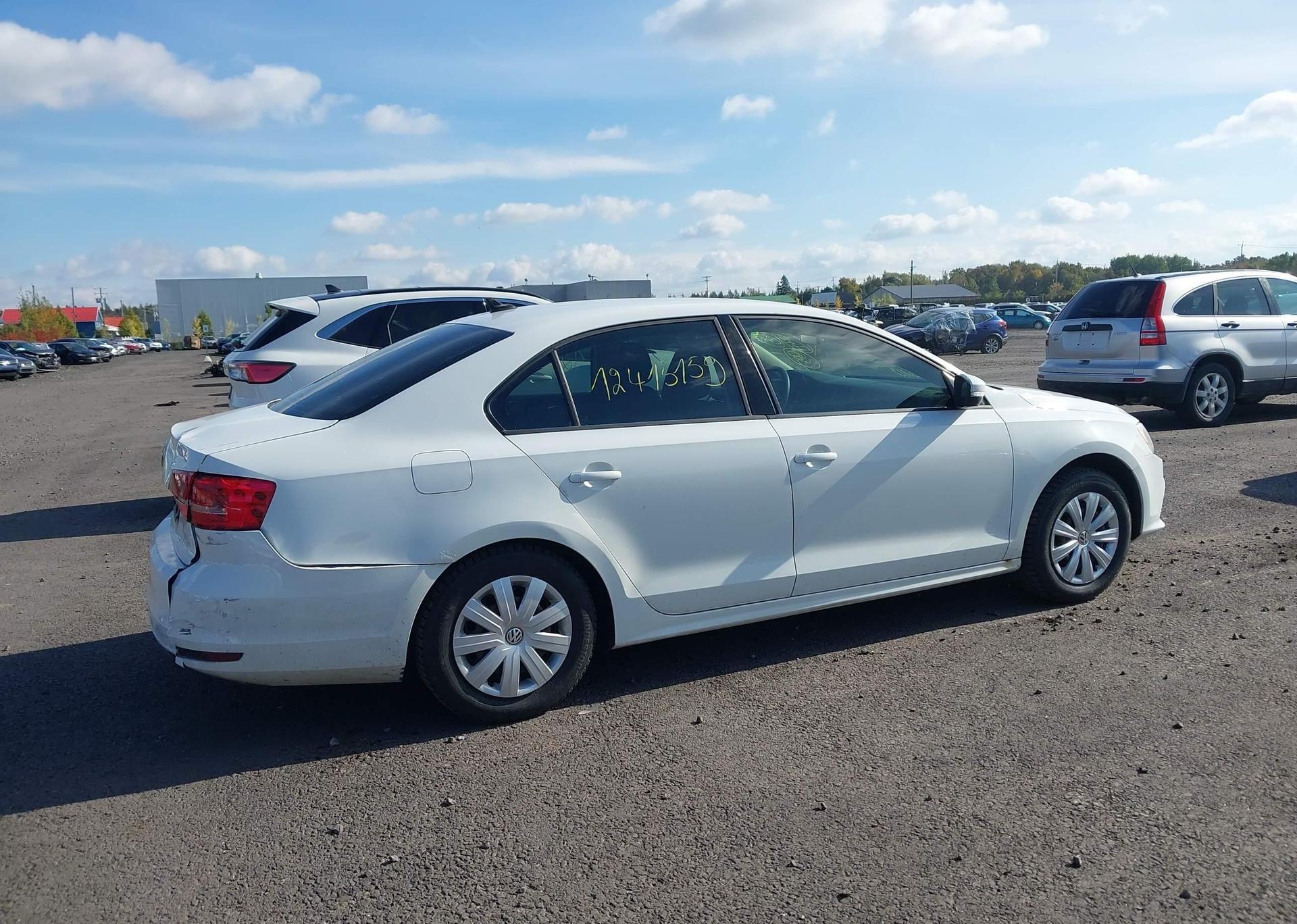 2015 VOLKSWAGEN JETTA S