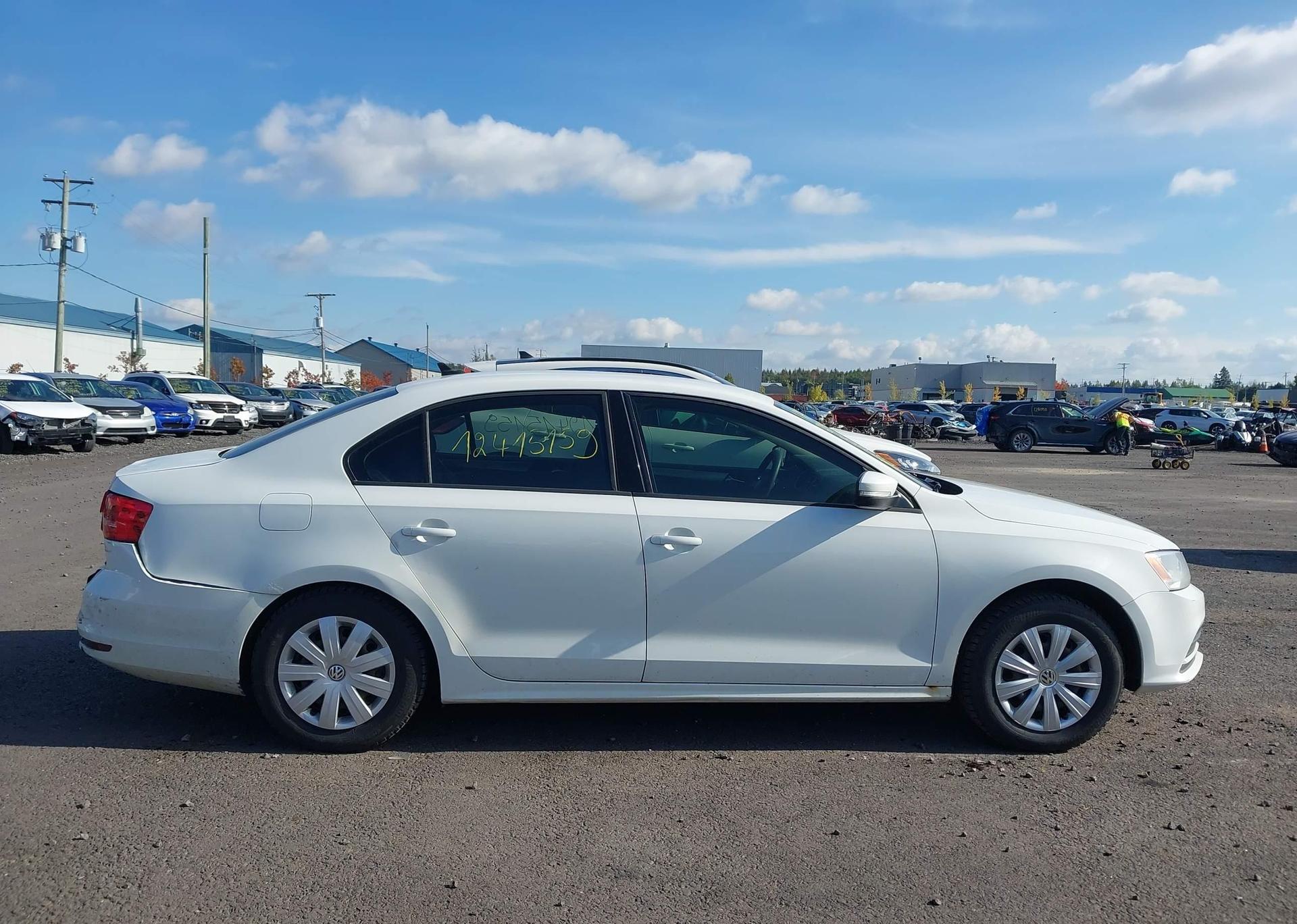 2015 VOLKSWAGEN JETTA S