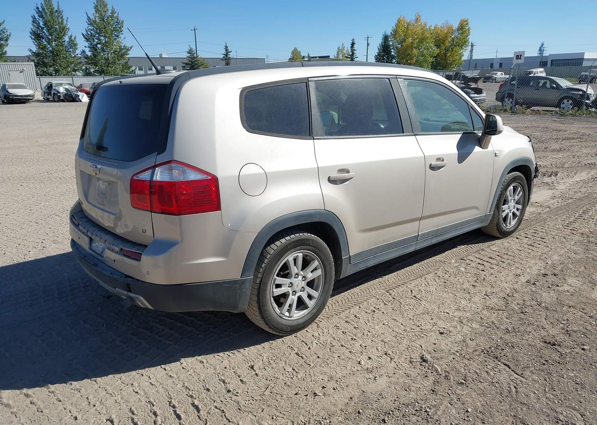 2012 CHEVROLET ORLANDO LT