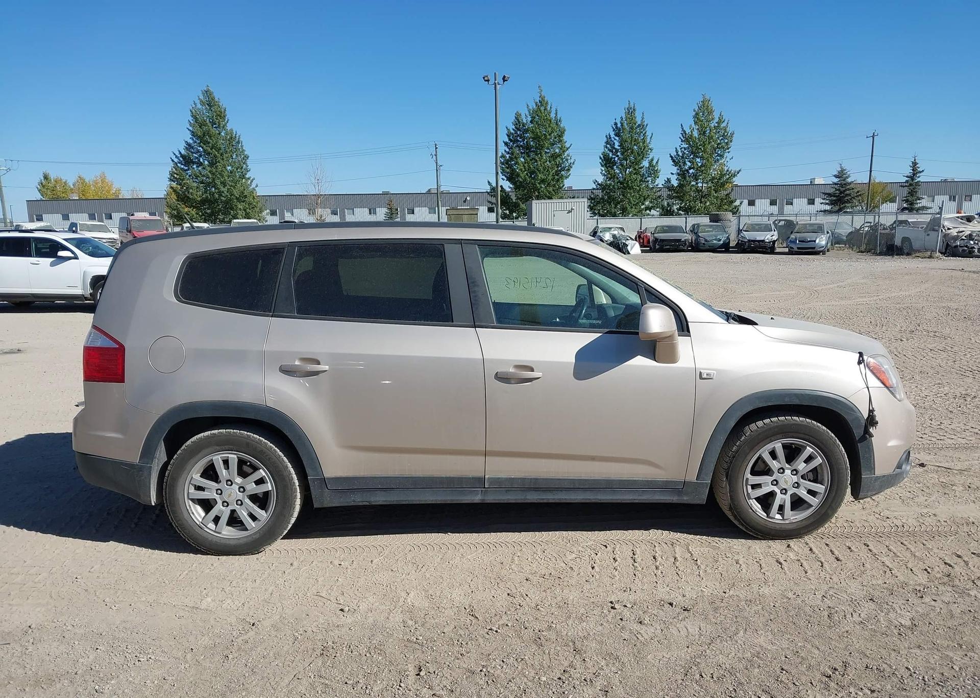 2012 CHEVROLET ORLANDO LT
