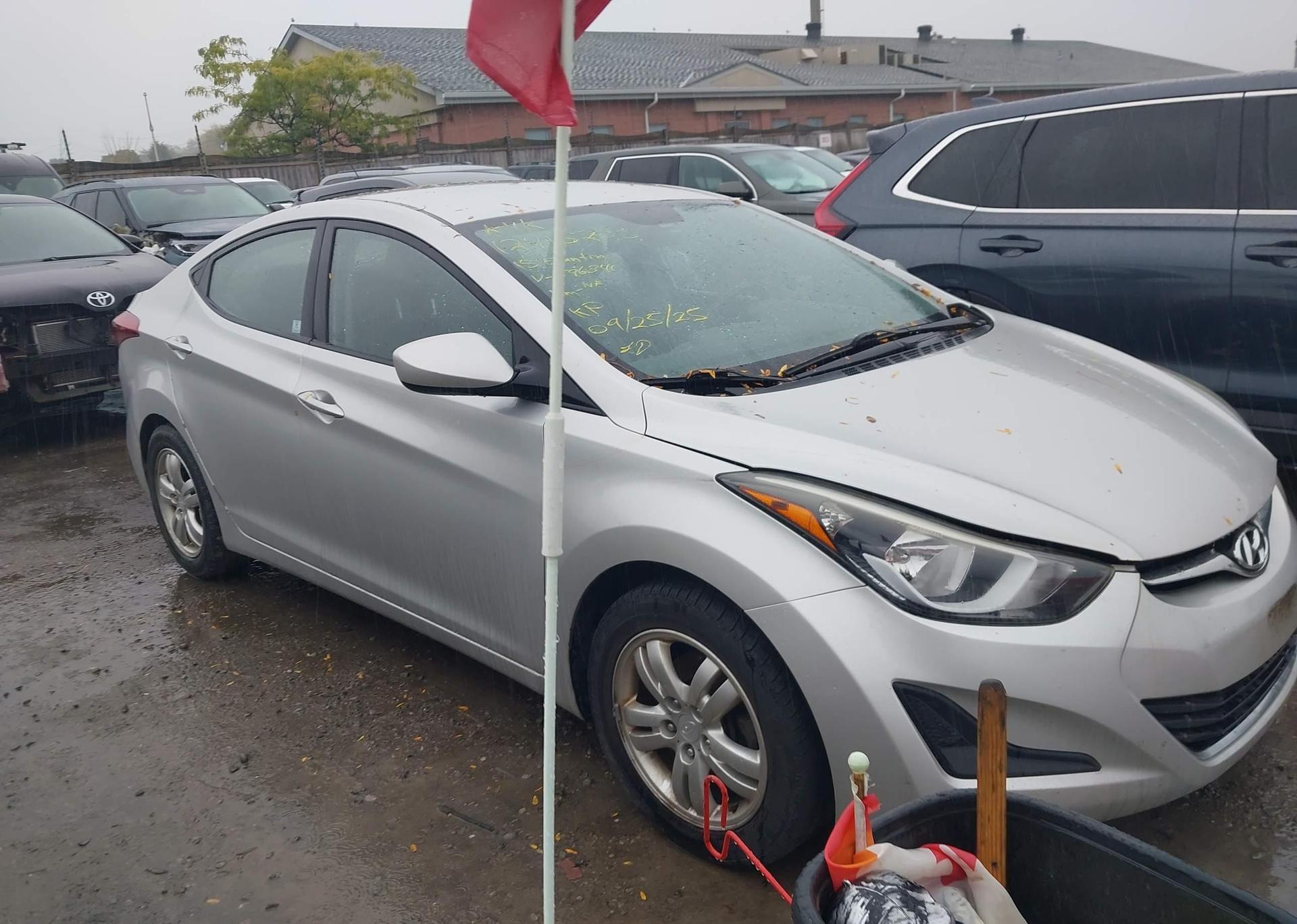 2015 HYUNDAI ELANTRA SE