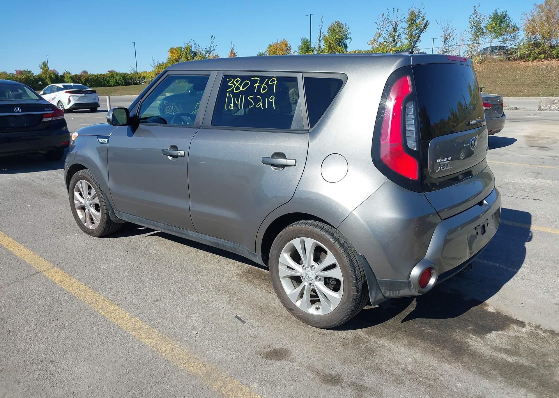 2016 KIA SOUL +