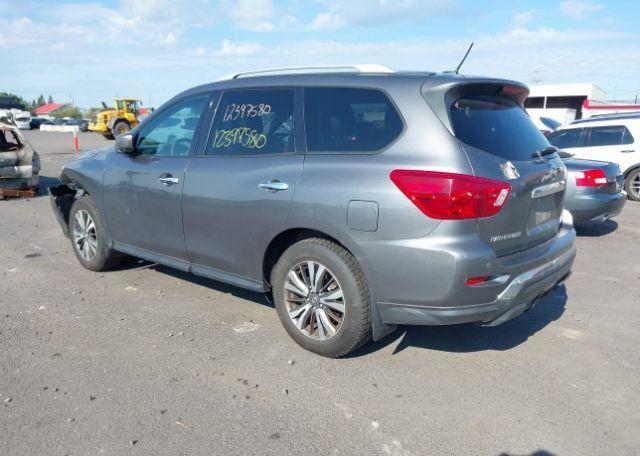 2017 NISSAN PATHFINDER PLATINUM