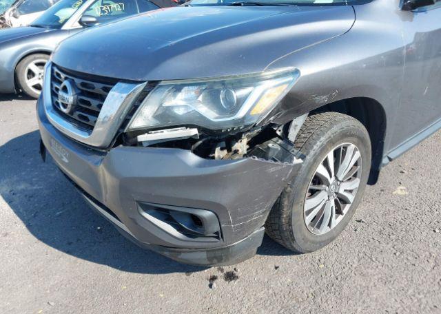 2017 NISSAN PATHFINDER PLATINUM