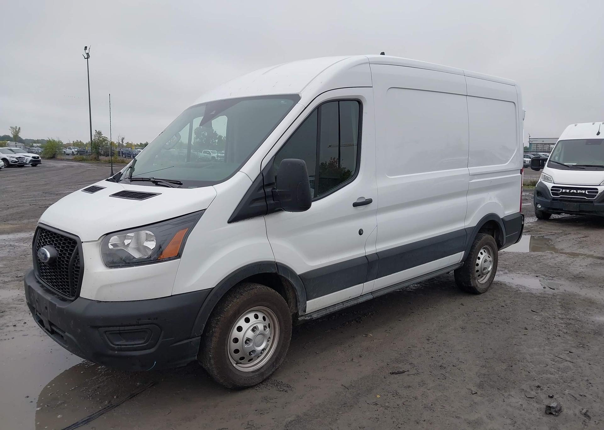 2023 FORD transit t-250