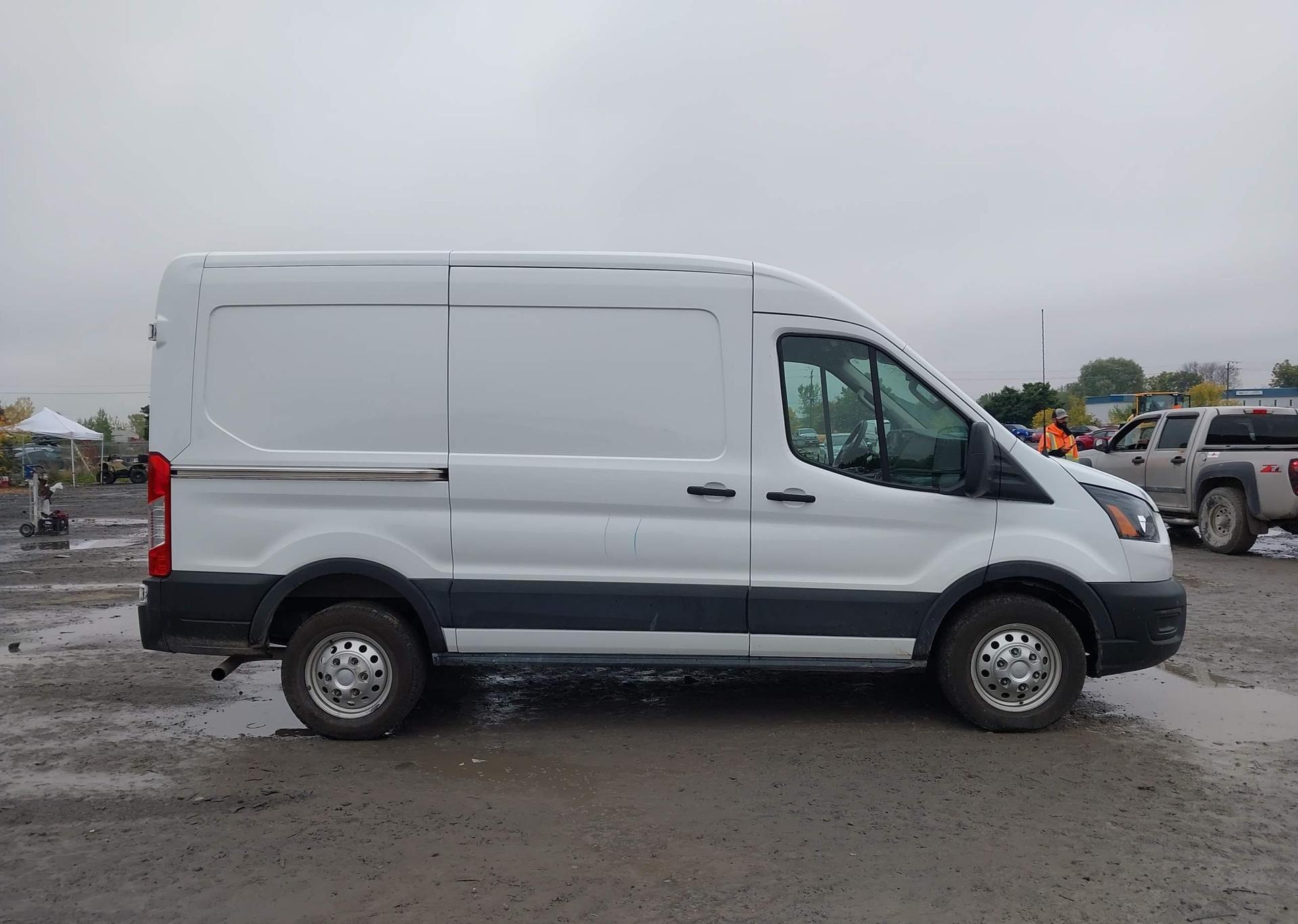 2023 FORD transit t-250