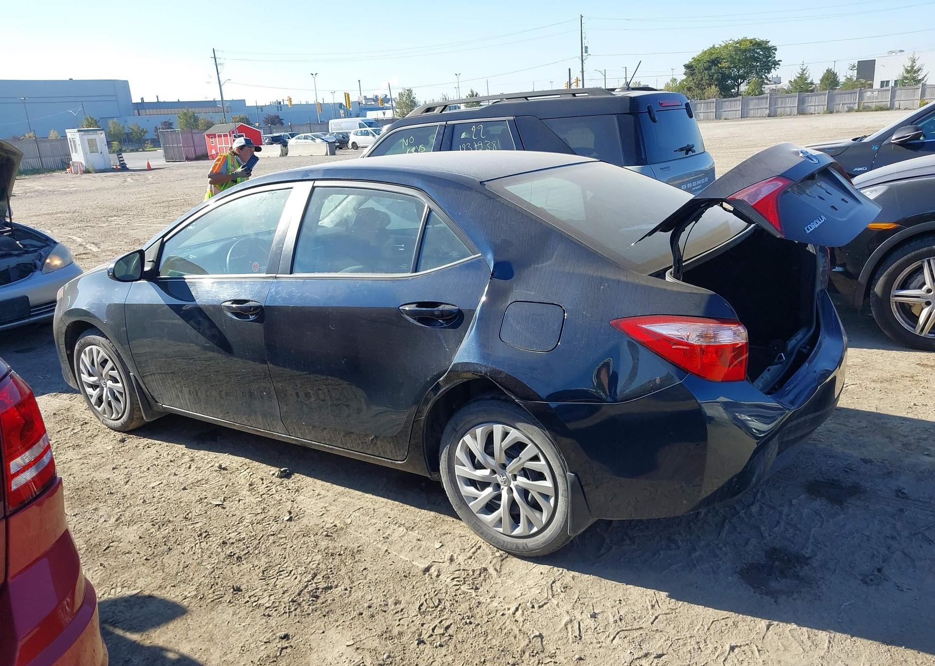 2018 TOYOTA COROLLA LE