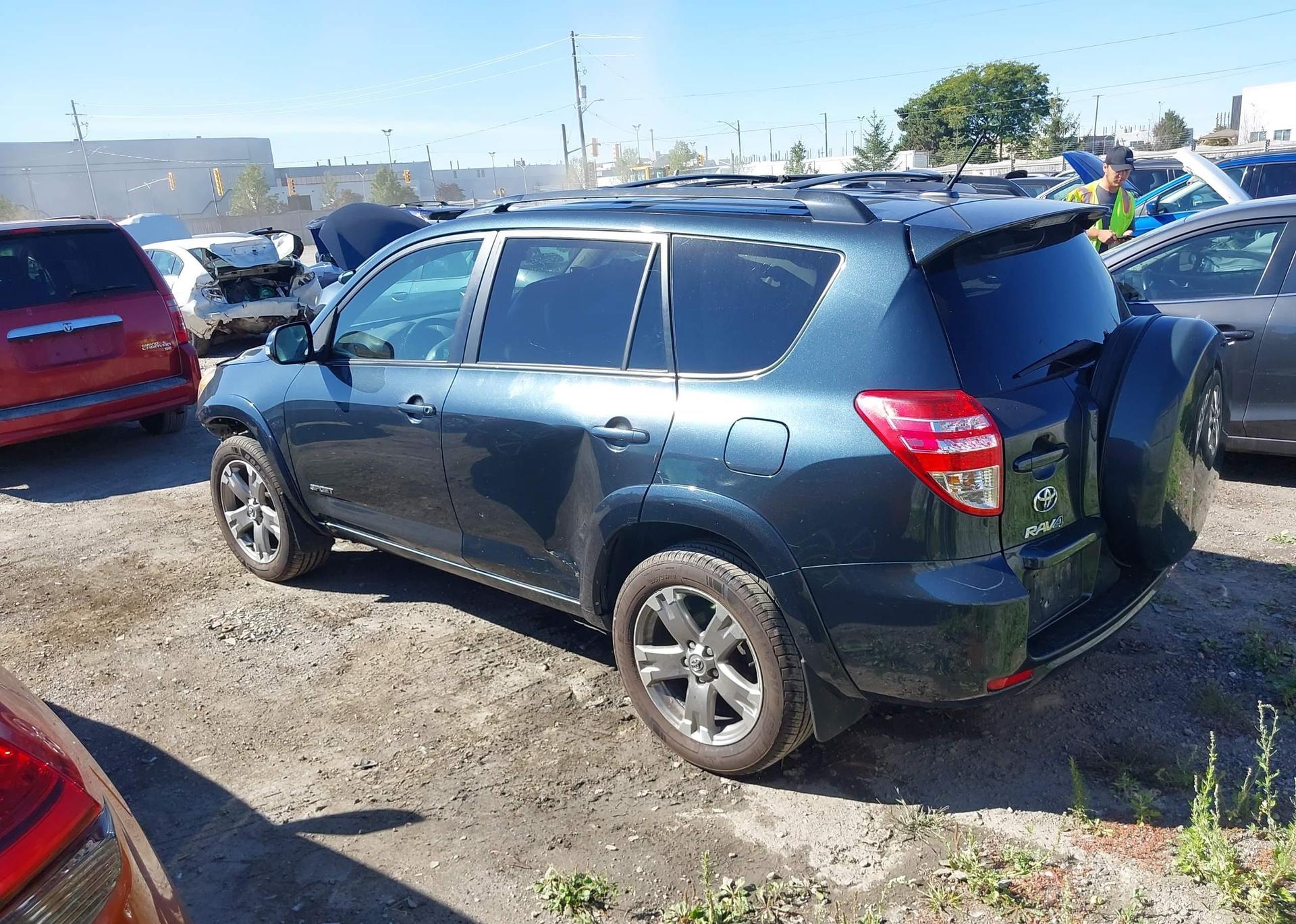 2011 TOYOTA RAV4