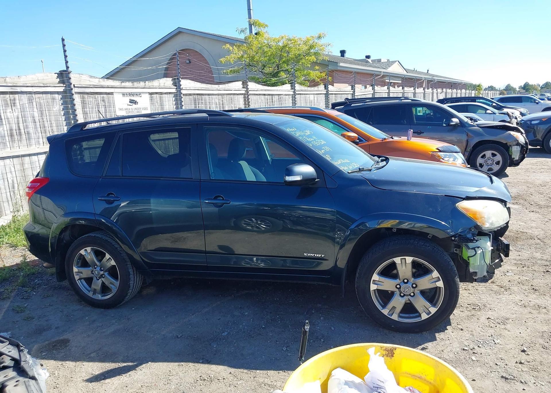 2011 TOYOTA RAV4