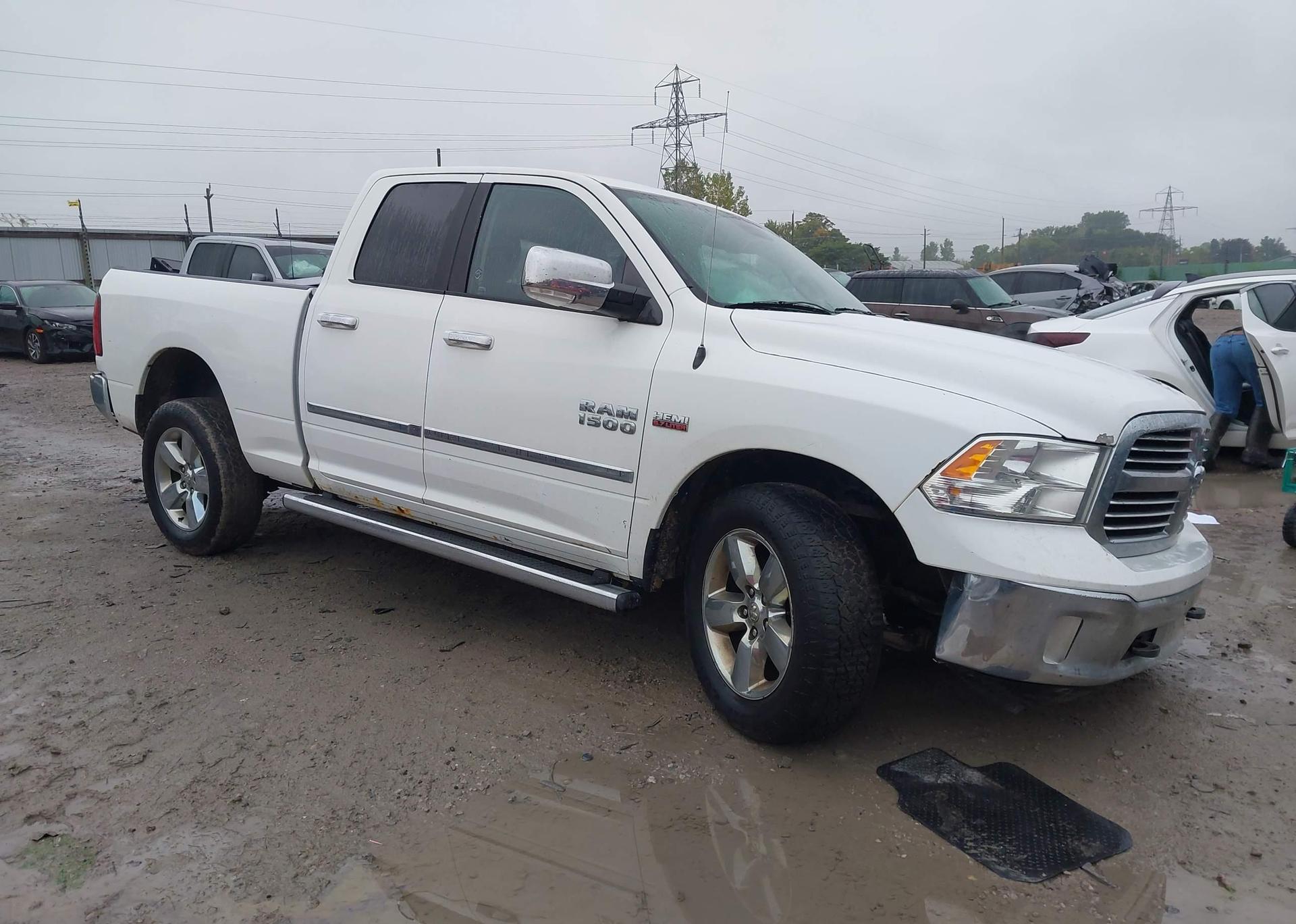 2014 RAM 1500 SLT