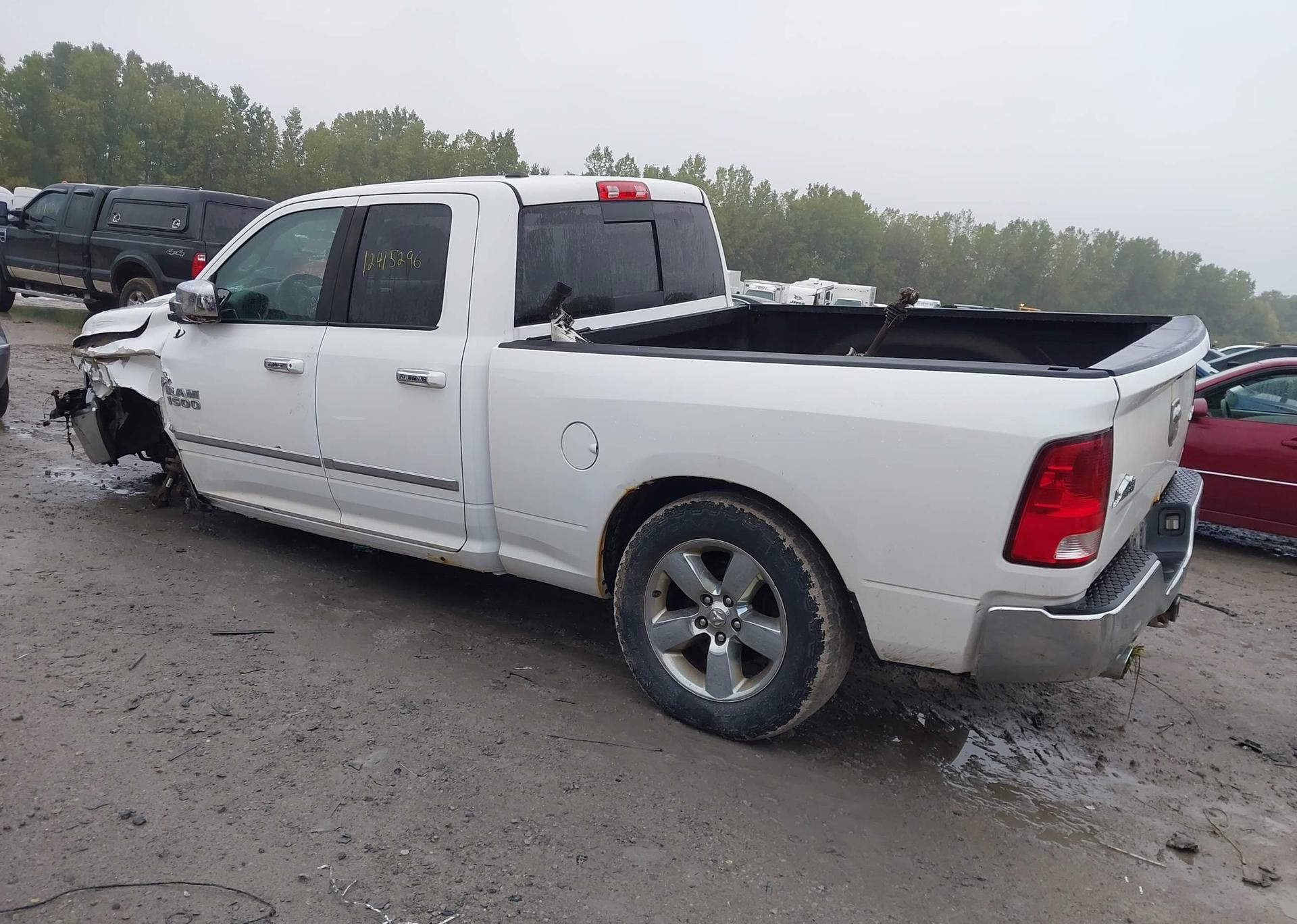 2014 RAM 1500 SLT
