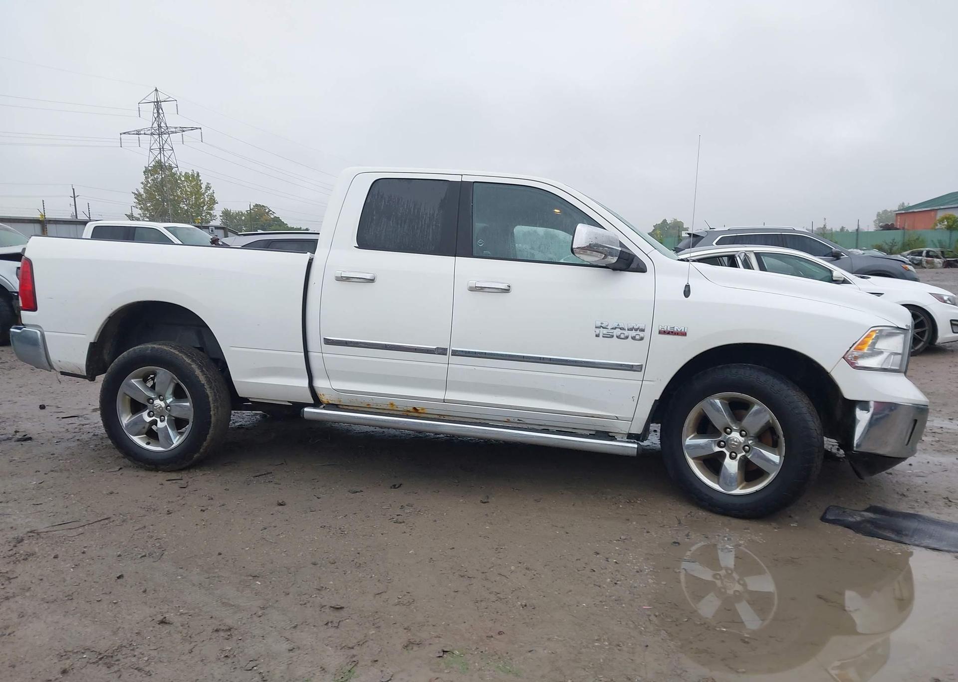 2014 RAM 1500 SLT