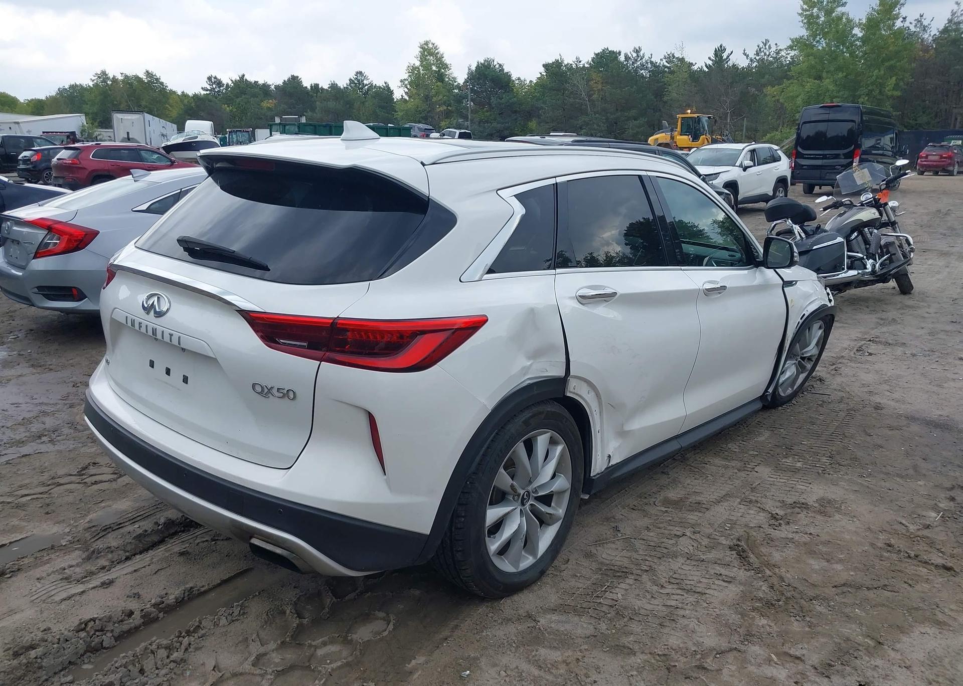 2019 INFINITI QX50 ESSENTIAL