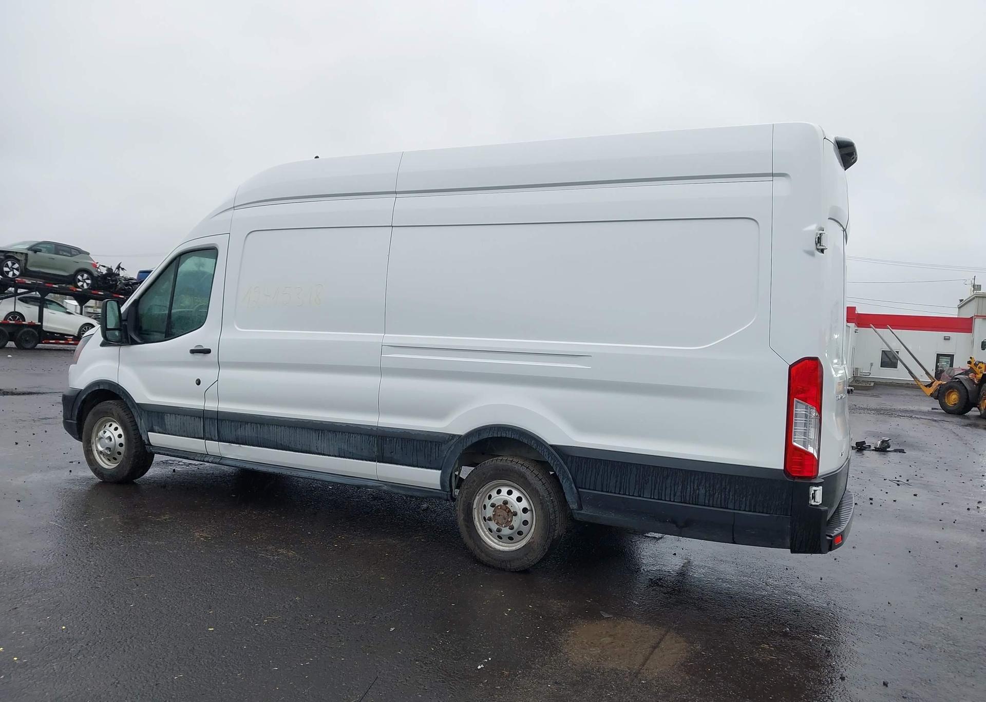 2023 FORD transit t-250