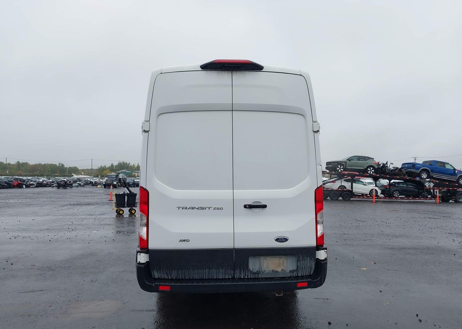 2023 FORD transit t-250