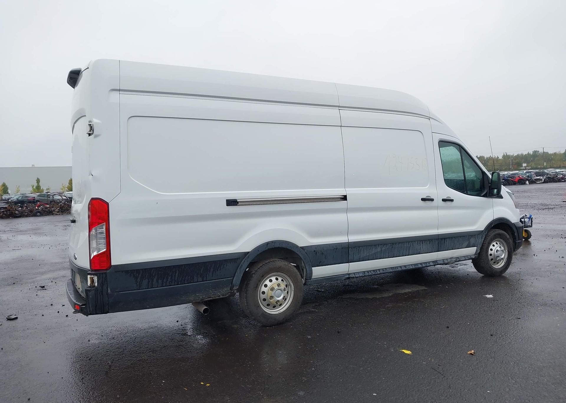 2023 FORD transit t-250