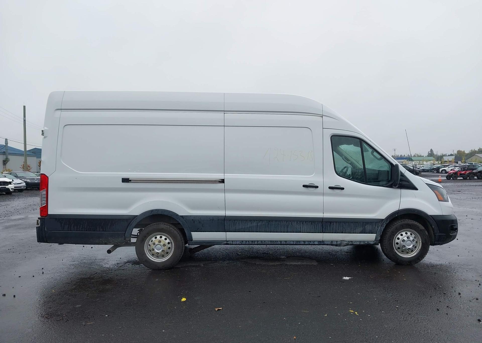 2023 FORD transit t-250