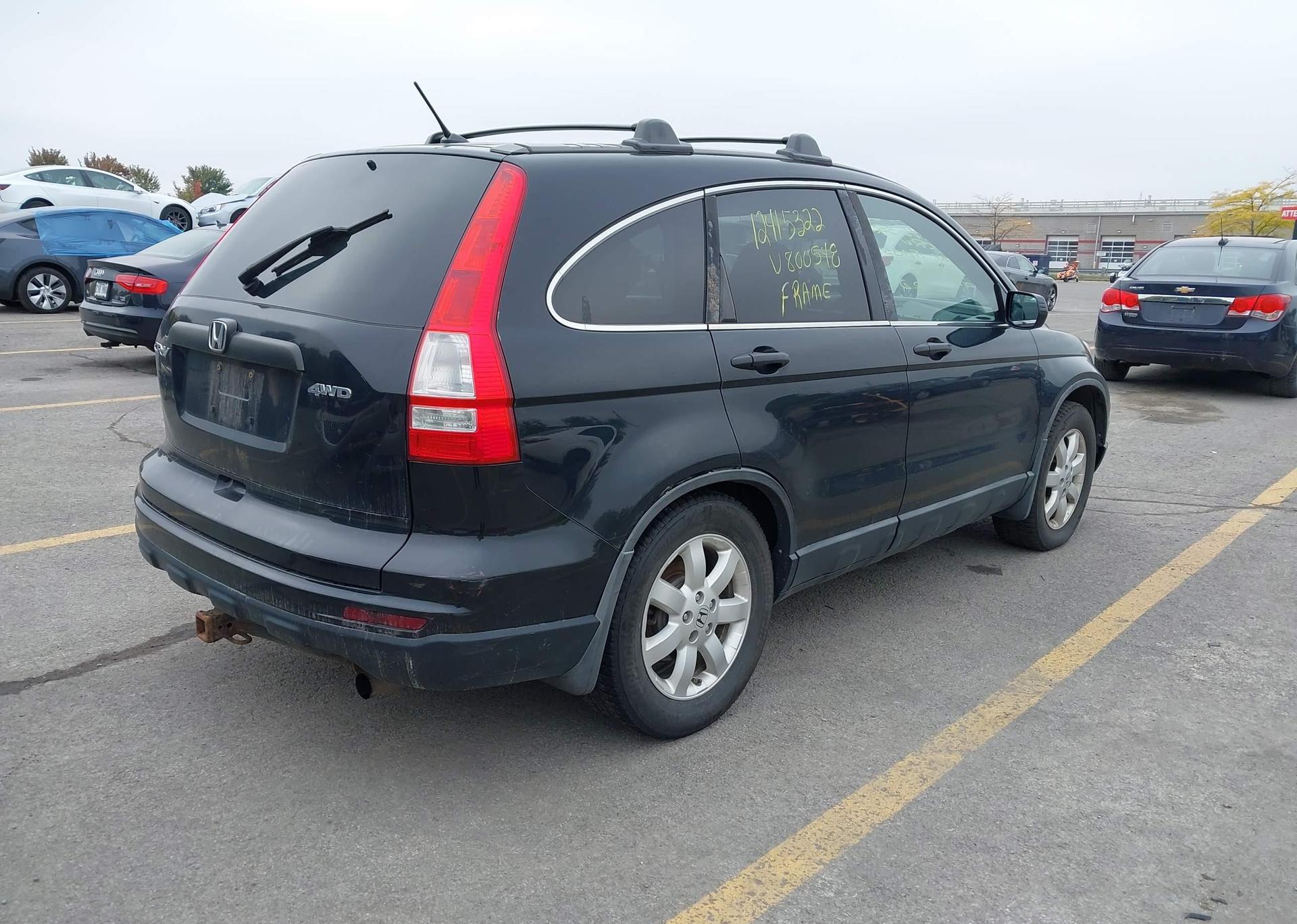 2010 HONDA CR-V LX