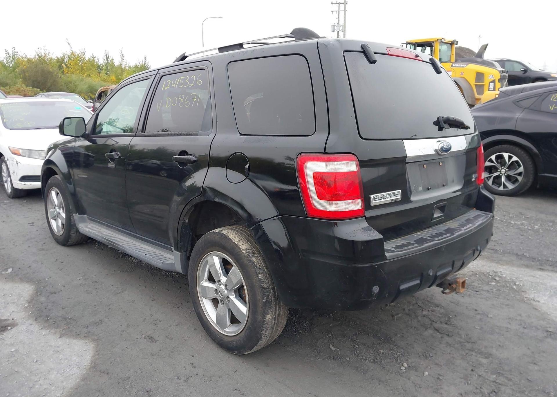 2010 FORD ESCAPE LIMITED