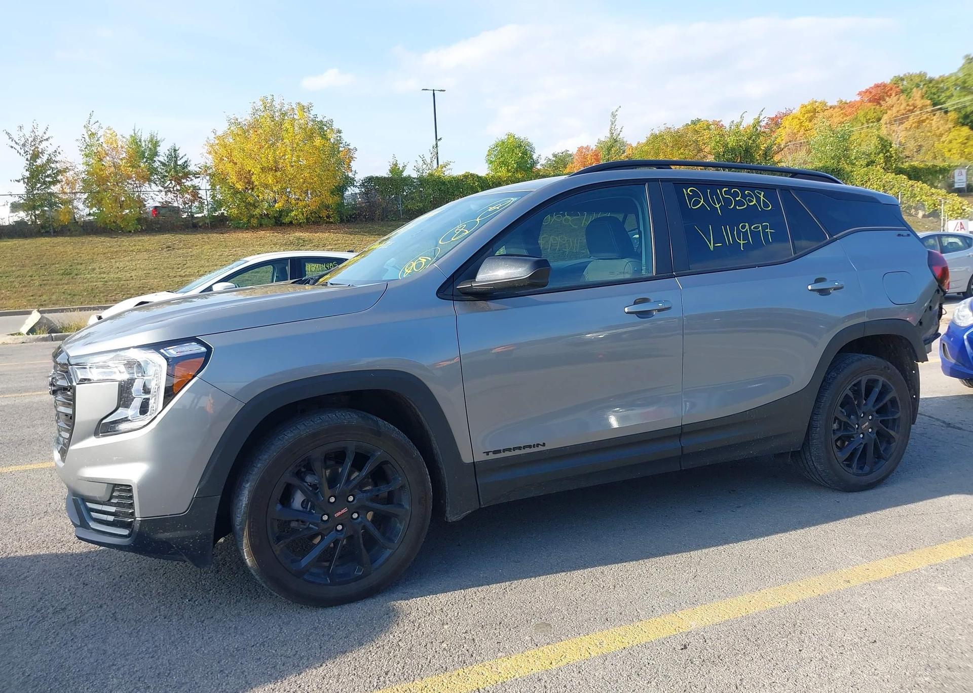 2023 GMC TERRAIN SLE