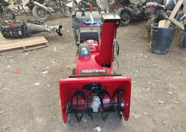 1900 HONDA snowblower