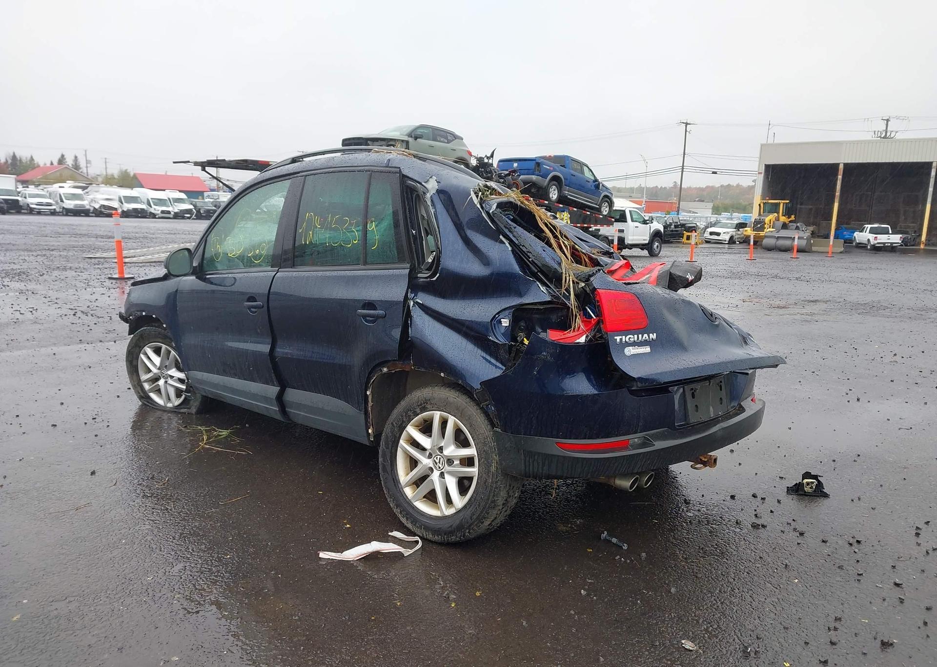 2014 VOLKSWAGEN TIGUAN COMFORTLINE