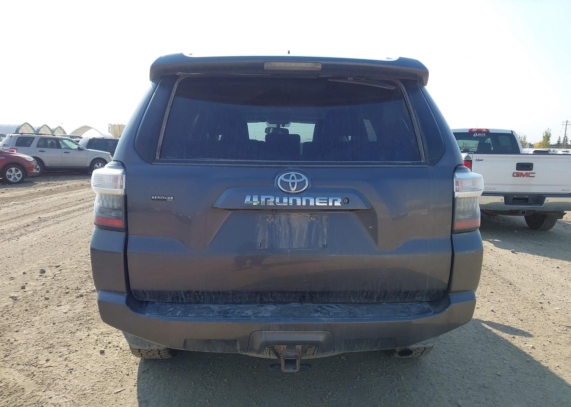 2016 TOYOTA 4RUNNER SR5