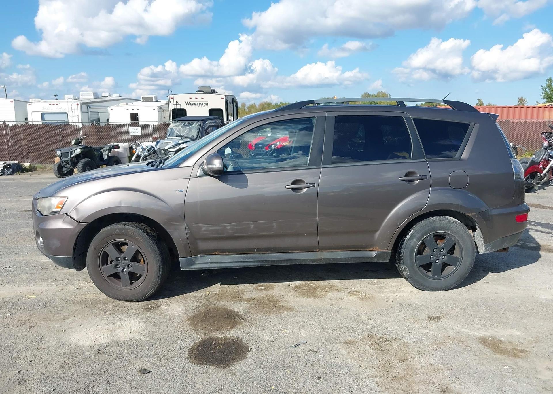 2012 MITSUBISHI outlander