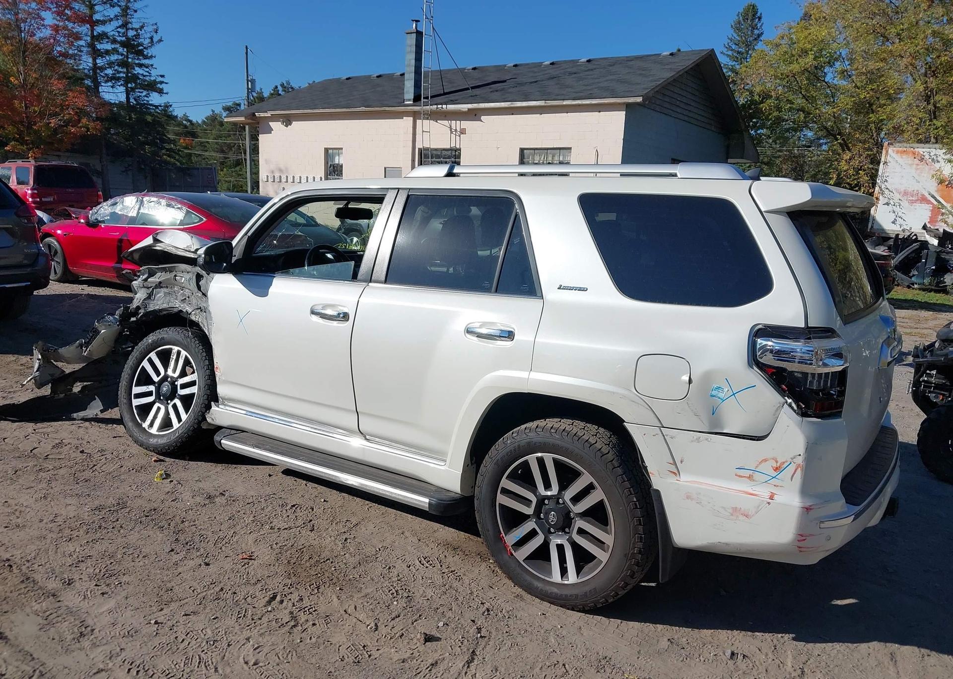 2014 TOYOTA 4RUNNER SR5 V6