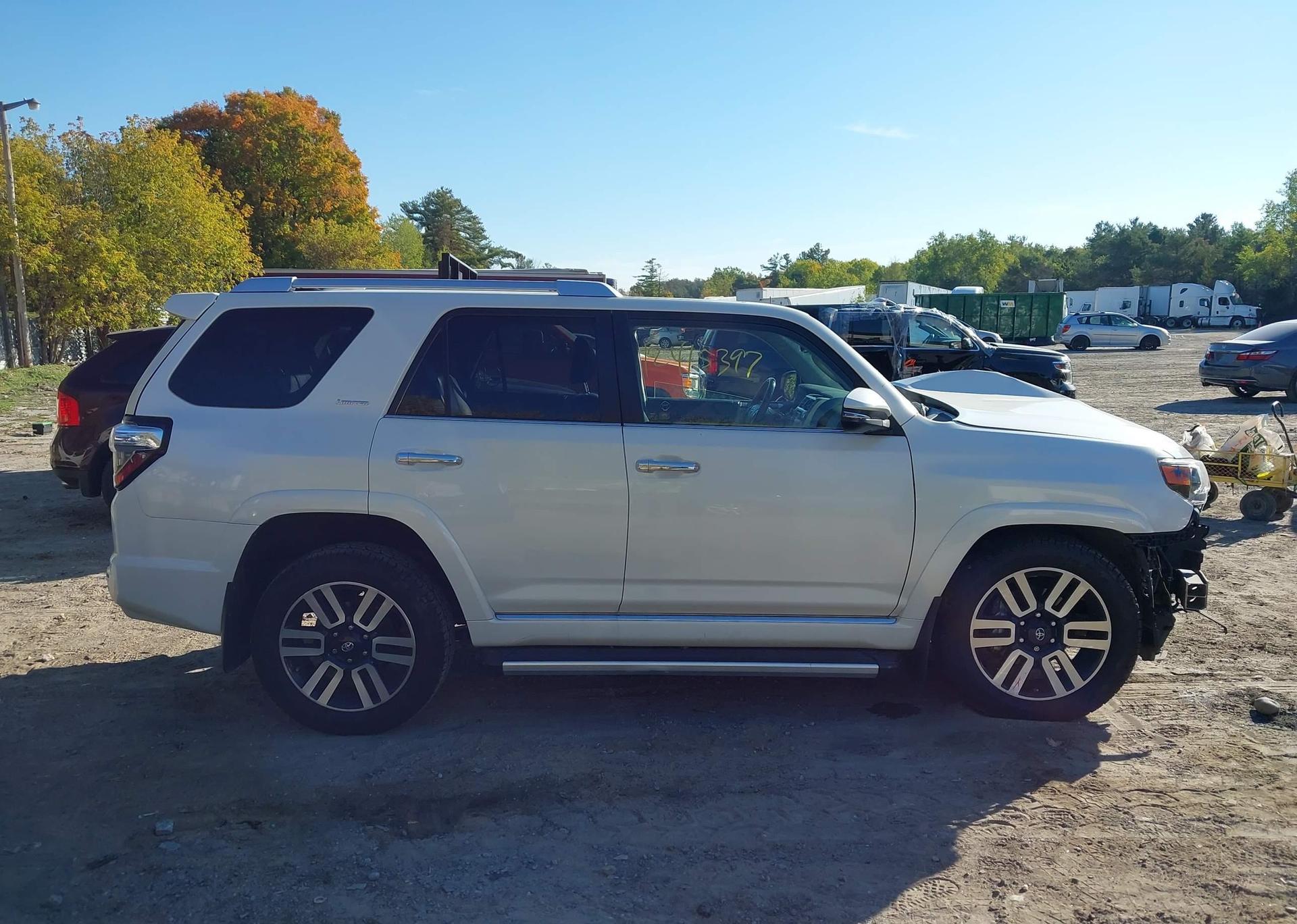 2014 TOYOTA 4RUNNER SR5 V6