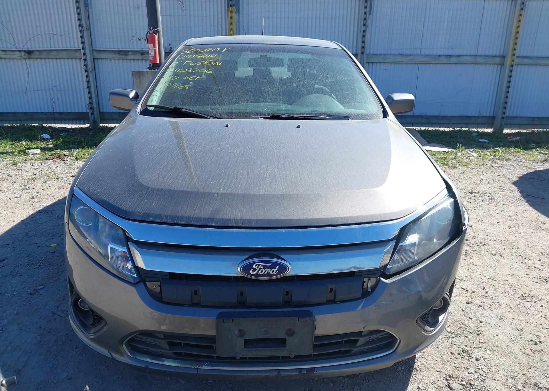 2012 FORD FUSION SE