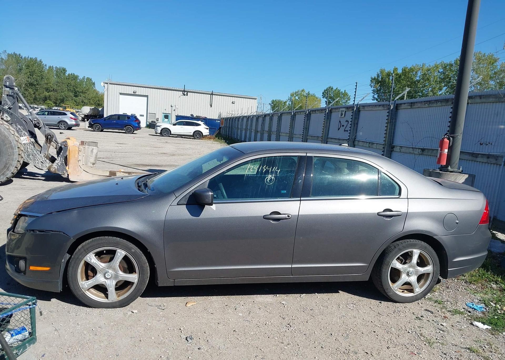 2012 FORD FUSION SE
