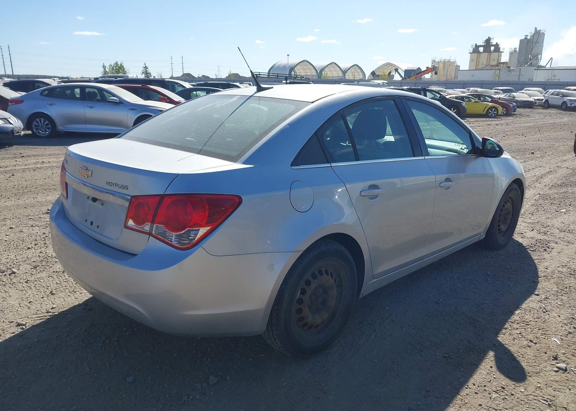 2011 CHEVROLET CRUZE LS