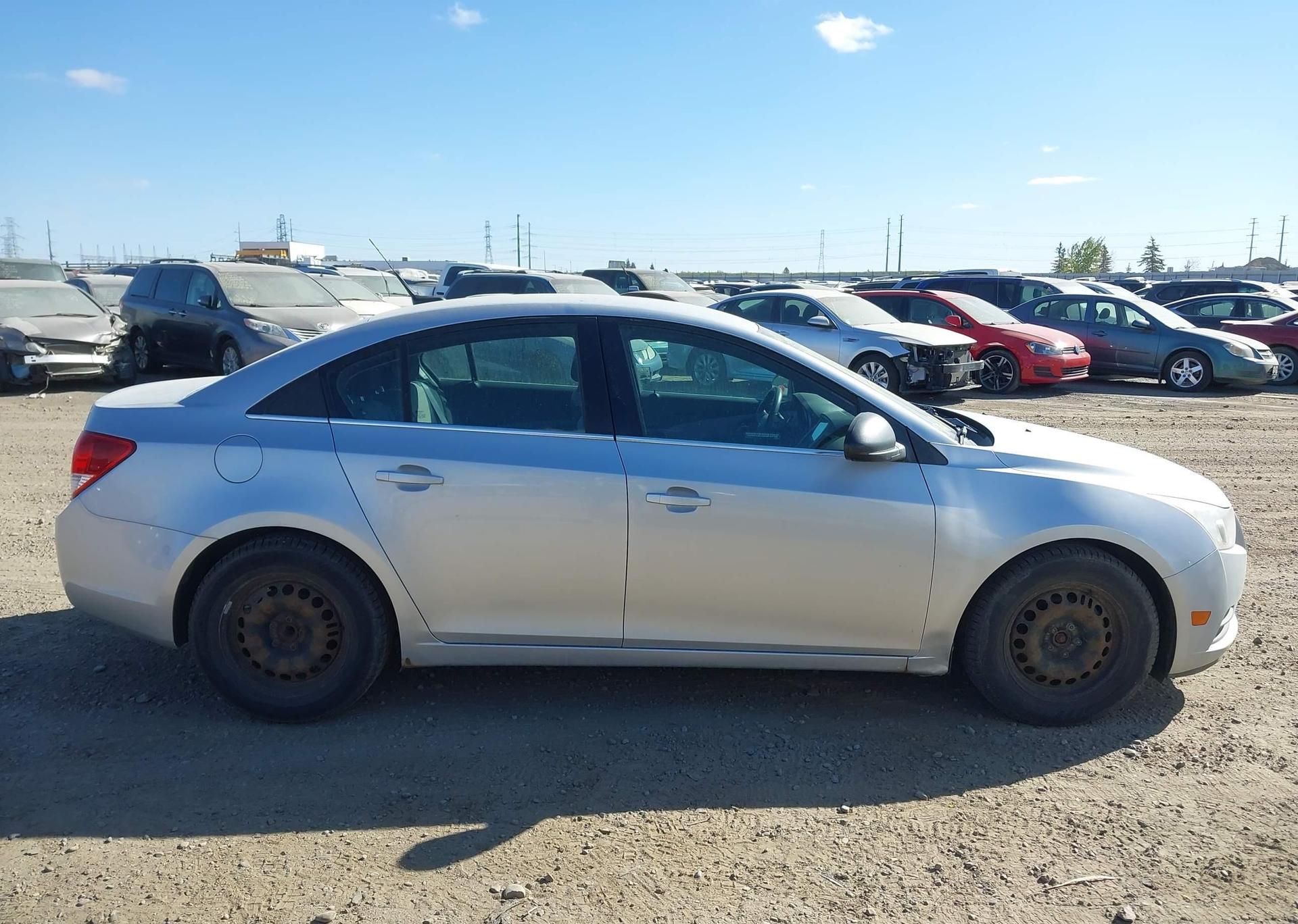 2011 CHEVROLET CRUZE LS