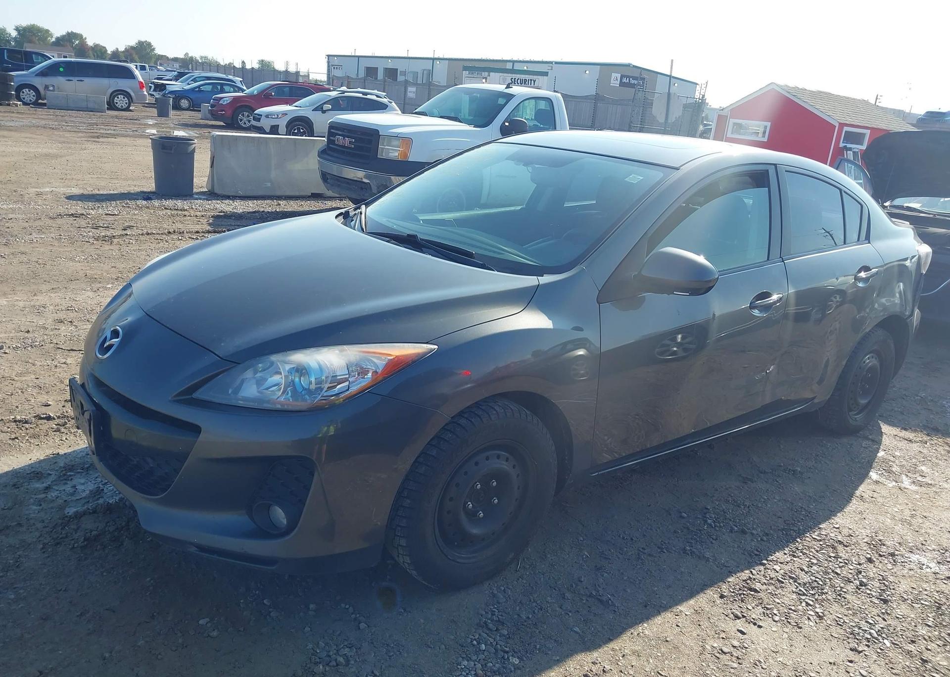 2013 MAZDA MAZDA3 GS-SKY