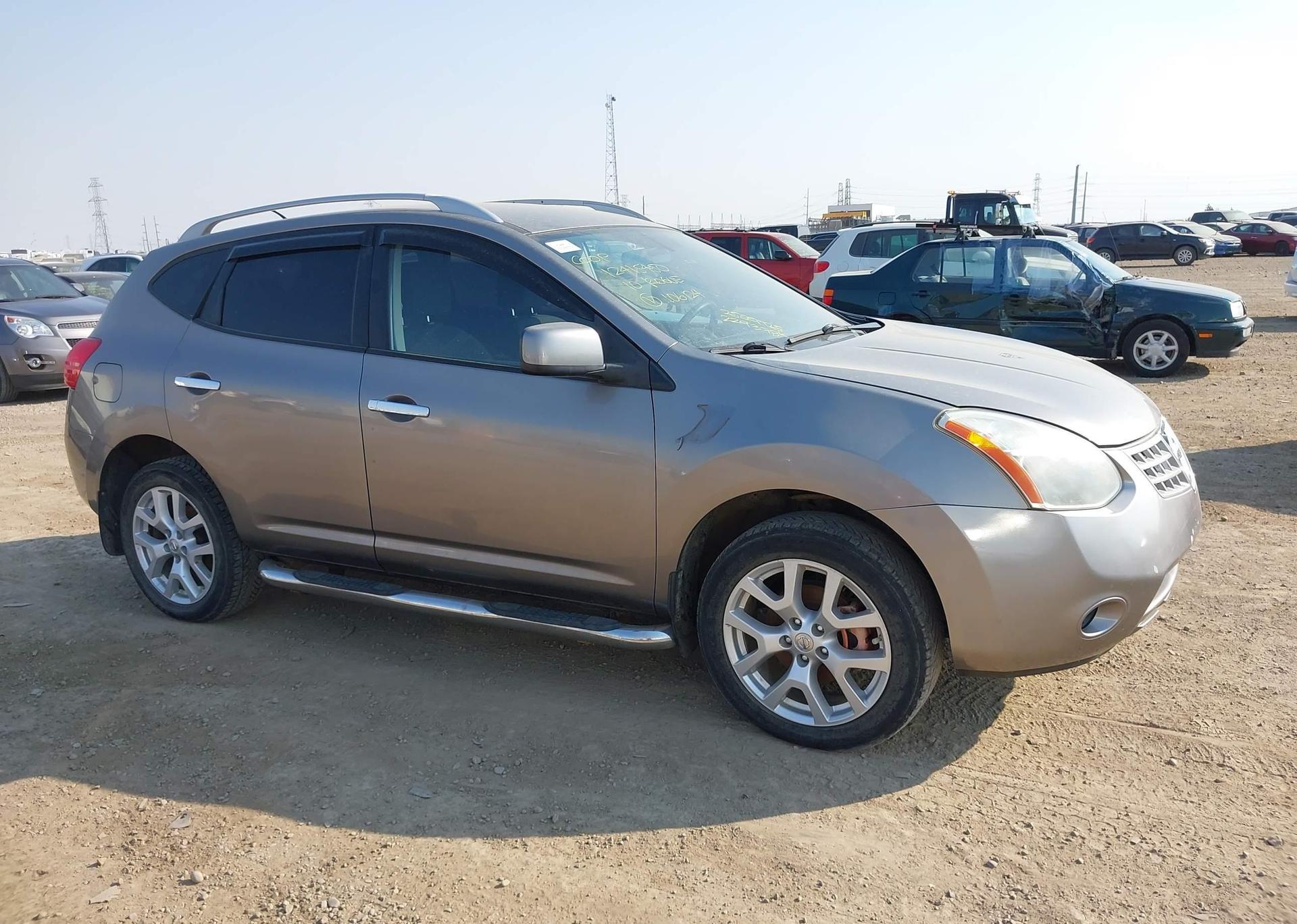 2010 NISSAN ROGUE S
