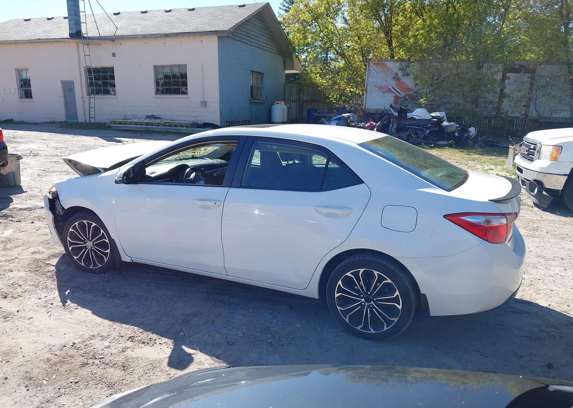2014 TOYOTA COROLLA S