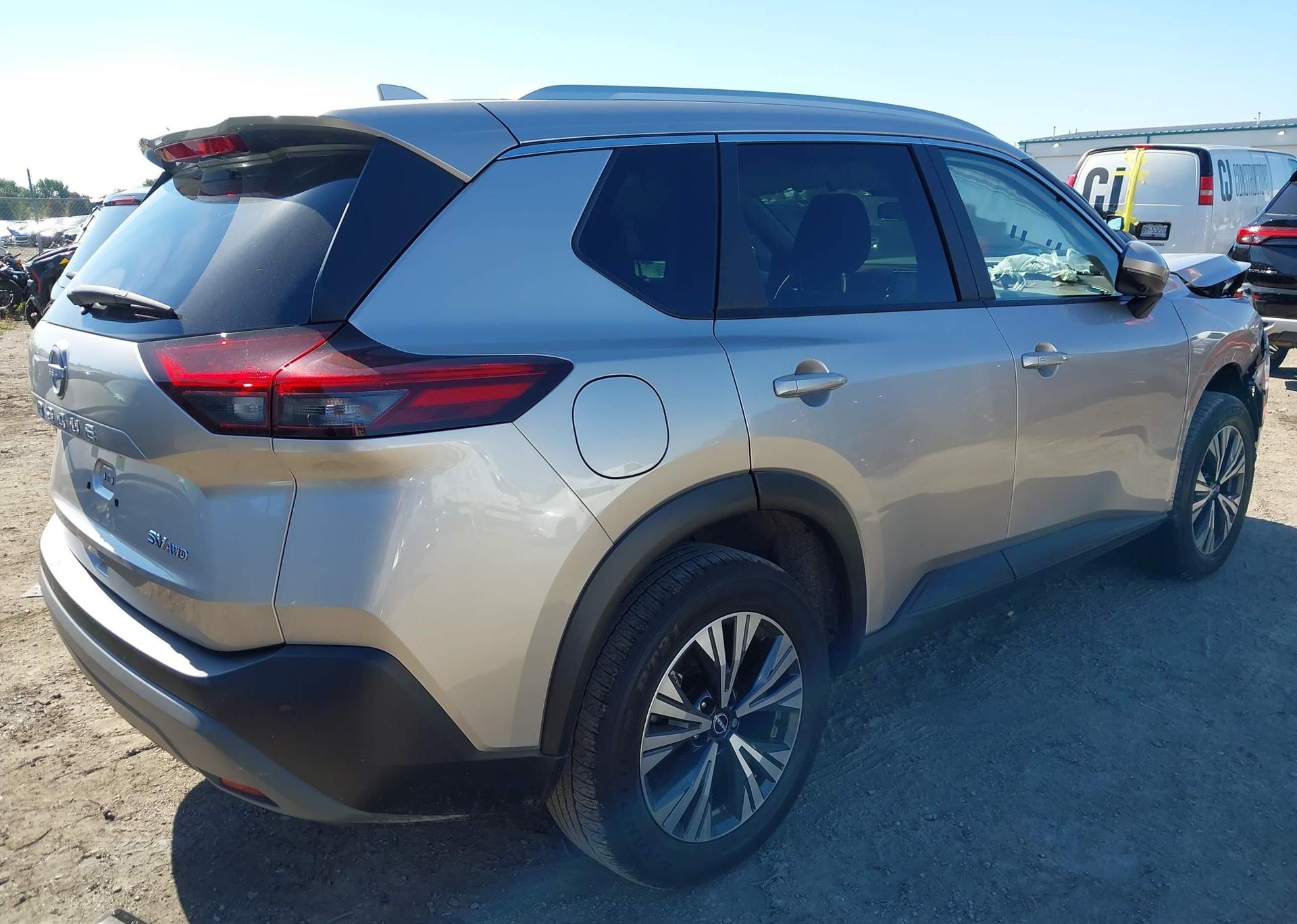 2023 NISSAN ROGUE SV