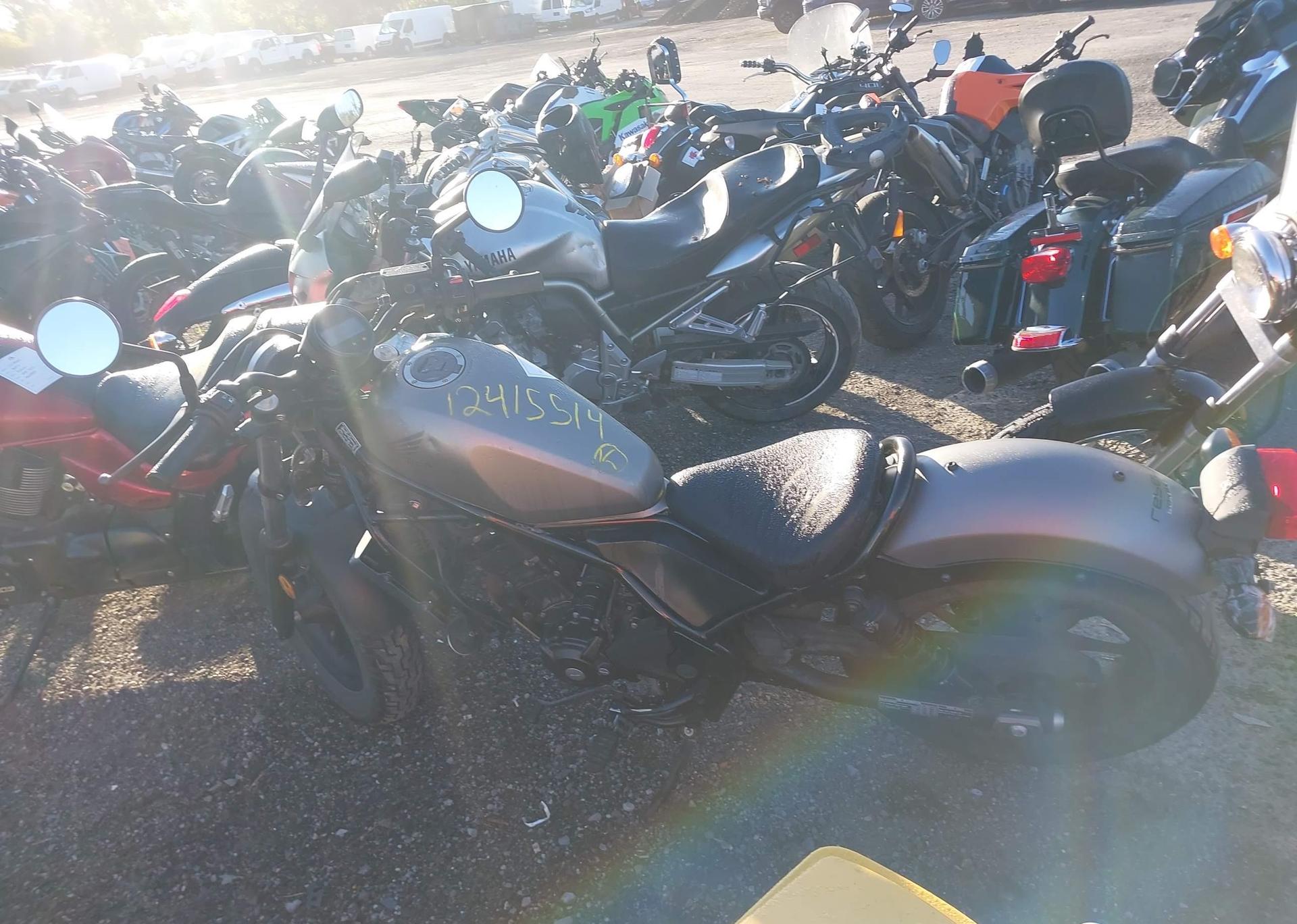 2018 HONDA CMX300 A